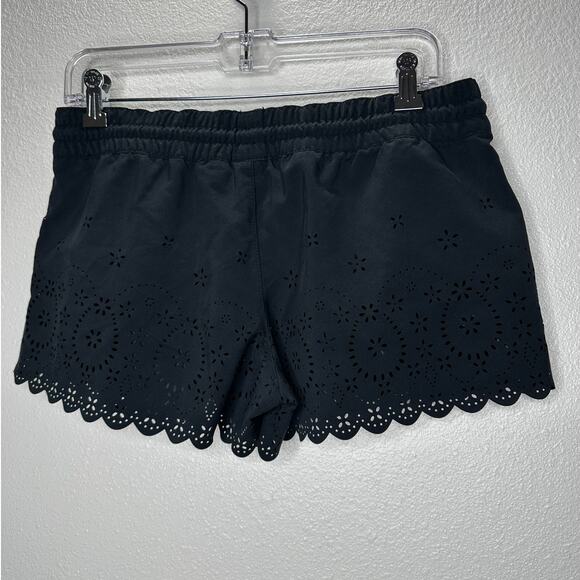 Roxy Black Floral Laser Cut Scalloped Edge Tie Waist Shorts S - Picture 9 of 14